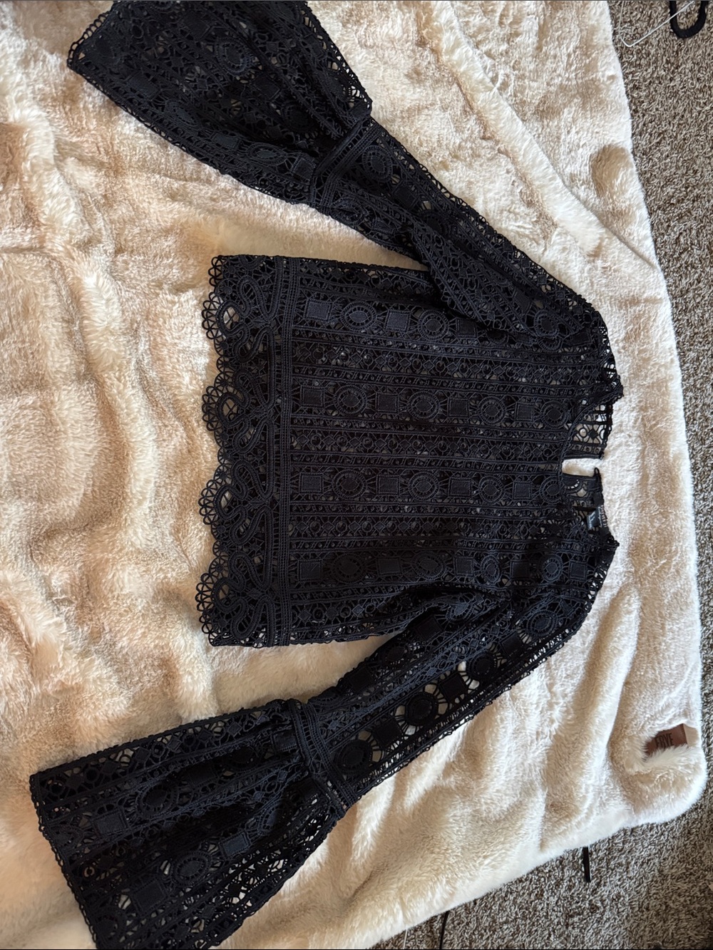 Forever 21 Black Crochet Lace Bell-Sleeve Blouse